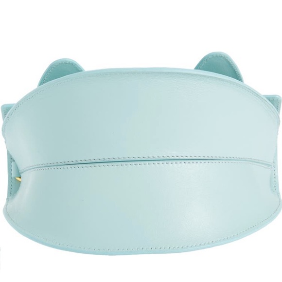 ❄️❄️✨ YUZEFI Pretzel Bag Tiffany Blue Leather Crossbody✨ Made in Spain - Picture 5 of 12